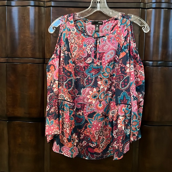 Aqua Tops - Aqua multi color loose top,lured decor,size M,like new,excellent condition.